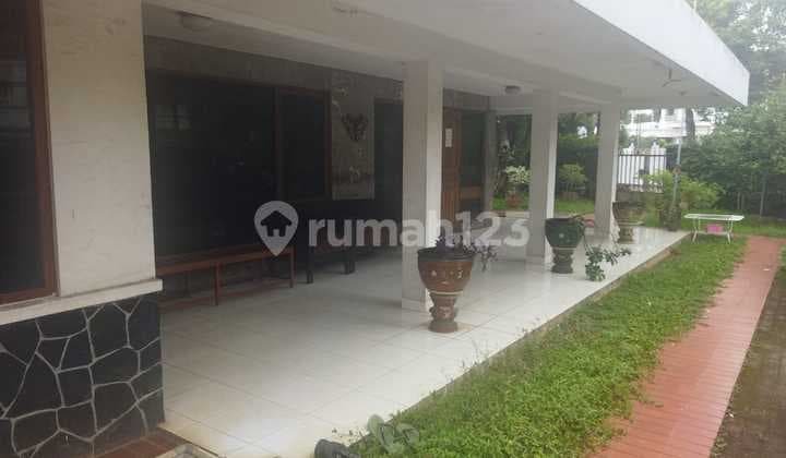 Rumah Usaha di Kebayoran Baru, Deket Senayan