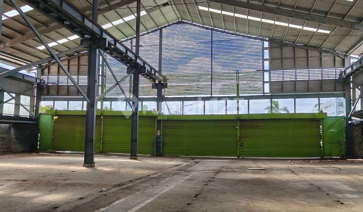 Large Warehouse In Sunter With Strategic Location