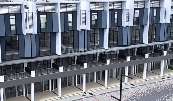 Gading Boulevard Ruko 3 Floors 5X15 75M SCG Summarecon Crown Gading