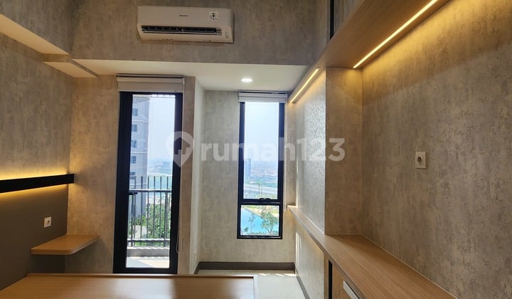 Disewakan Tipe Studio Furnished Mewah Lengkap Bagus Siap Huni View Kolam Renang Apartemen Pakuwon Residence Lokasi Di Pakuwon Mal Bekasi
