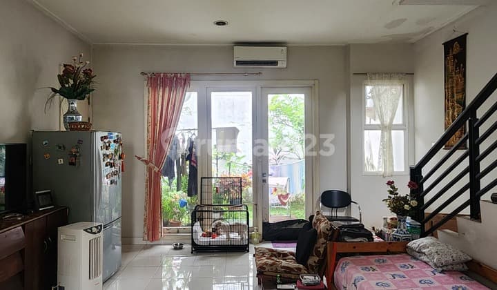 Jual Cepat Harga Murah Rumah 2 Lantai Kosongan SHM Dekat Gerbang Acacia Residence dan Summarecon Mal Bekasi
