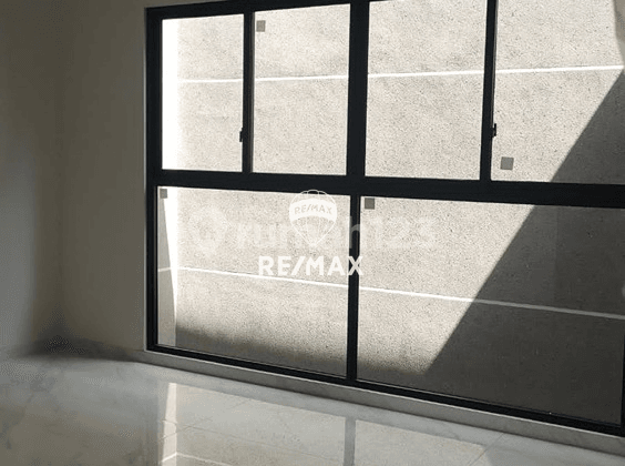Dijual Rumah Ctraland Utama Woodland