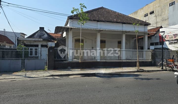 Dijual Rumah Jl Kapasari Surabaya