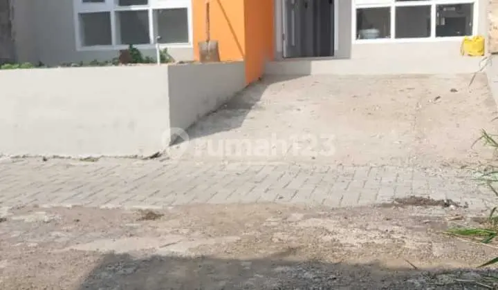 Rumah Siap Huni D Gunteng Regency Cianjur