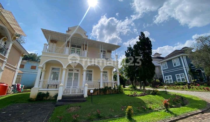 Dijual Villa Kota Bunga