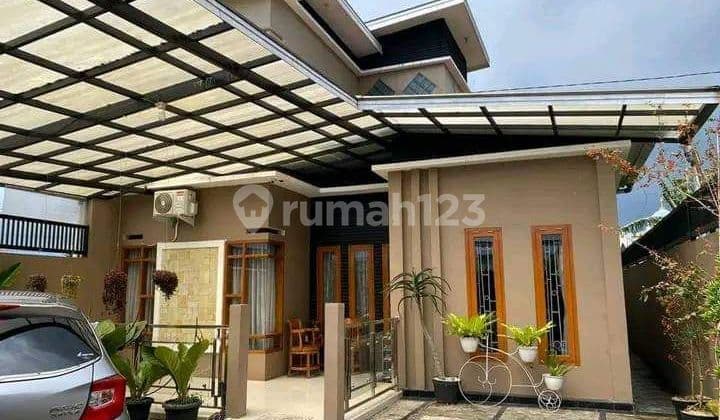 Rumah Bagus Siap Huni Full Furnished 2 Lantai di Cipanas