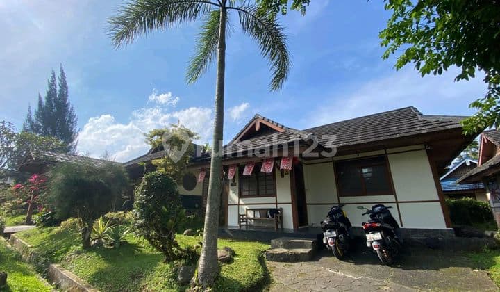 Di Jual Villa Jepangdi Kota Bunga Cipanas