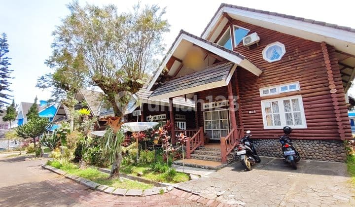 Villa Bagus Full Furnished 2 Lantai Siap Huni Di Kota Bunga