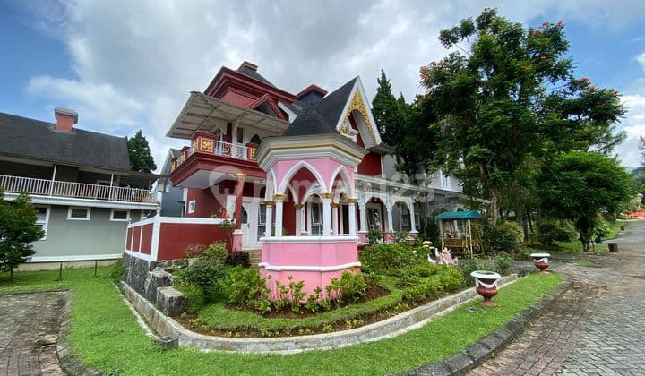 Villa Kota Bunga Hook Full Furnished Nyaman Siap Hun