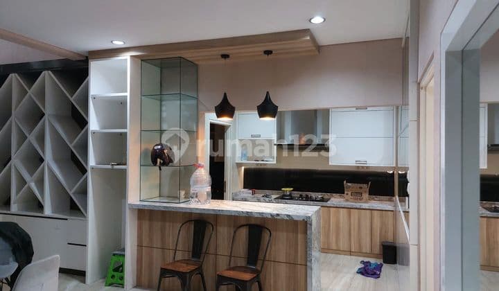 DIJUAL RUMAH BAGUS MEWAH SIAP HUNI D BAWAH NJOP ADA SWIMMING POOL