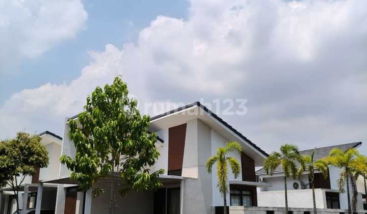 Refresh House Below Market Price Podomoro