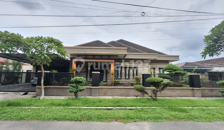 Dijual Rumah Super Lega, Jl. Satya Bakti P. Brayan, Medan Timur