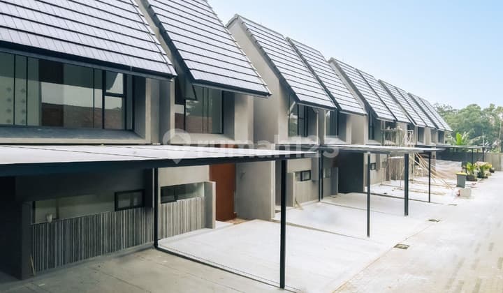 Rumah Modern, Harga Menarik, Dalam Komplek, Bintaro