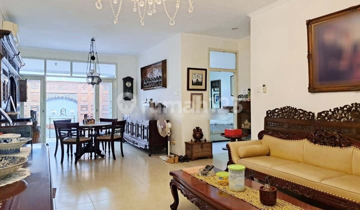 Rumah bagus siap huni, dalam cluster lingkungan nyaman Bukit Cinere