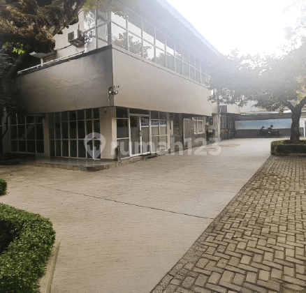 Harga menarik, hanya 49jt/m2. Lokasi premium di jalan utama, sangat strategis area Dharmawangsa Brawijaya Blok M