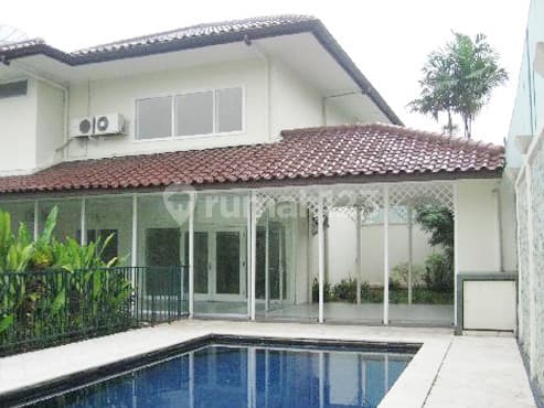 Dalam Cluster, Standard Expat, Siap Huni di Kebayoran Lama