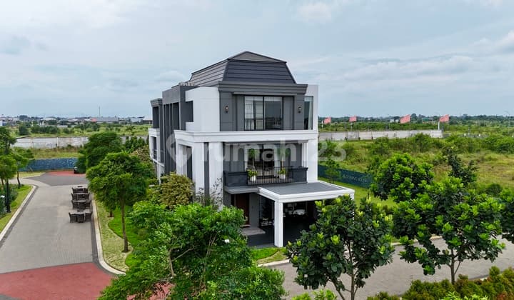 Rumah Sultan Mewah American Classic 4 Kamar di BSD Gading Serpong