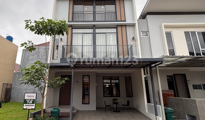 Rumah 3 Lantai Anza Homes Cluster Malibu Village Gading Serpong