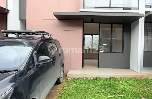 Disewakan Rumah 3 Kamar Cluster Cendana Prive Park Serpong