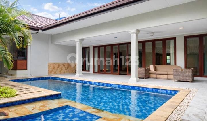 Dalam Townhouse, Private Pool, Bangunan 1 Lantai Terawat di Cipete Jakarta Selatan