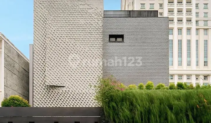 Rumah Mewah 3.5 Lt Siap Huni di Permata Hijau Jakarta Selatan