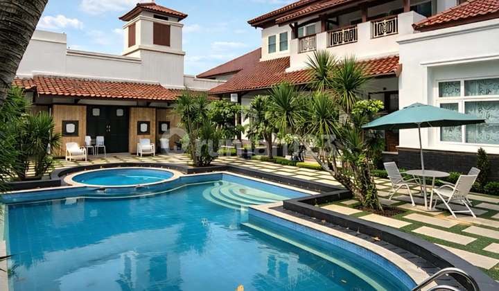 Luxurious House, Ukuran Tanah Super Luas di Jagakarsa Jakarta Sekatan