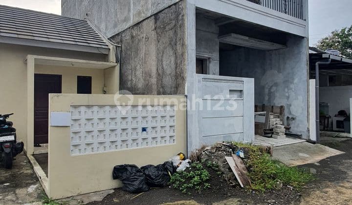 Rumah 2 LT Dijual SHM Hak Milik di Perum Mulawarman Timur Tembalang Dkt Undip Semarang Atas