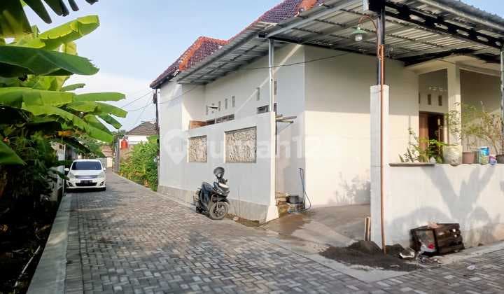 Ma'am, Good House for Sale, Freehold Title (SHM), Kudan Neighborhood, Tlogomulyo Village, Pedurungan District, East Semarang.