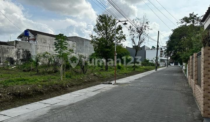 Tanah Premium di Jalan Wahid Hasyim Lingkungan Kost Seturan