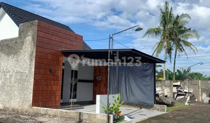 Rumah Baru Free Kitchen Set di Cluster Strategis Sleman City Hall