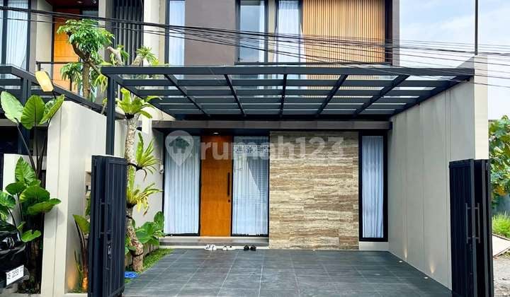 Rumah Mewah Modern Full Furnished Utara Stadion Maguwoharjo