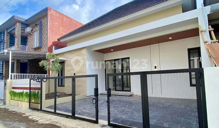 Rumah 700 Jutaan di Jalan Magelang Bangunan Baru Area Rsud Sleman