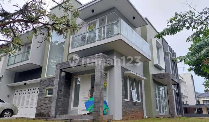 Rumah Luas Hook Delatinos Bsd Bonus Taman Siap Huni