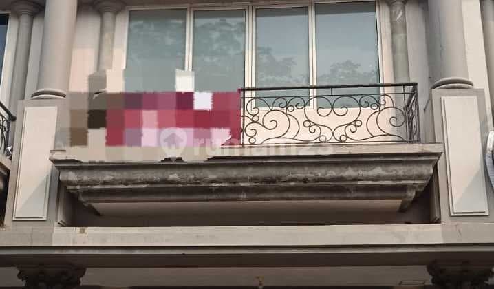 Disewakan Ruko 3 Lantai Demansion Alam Sutra Dekat Pintu Tol Parkir Free