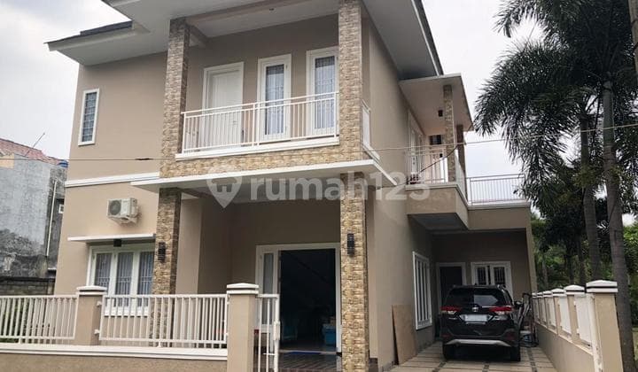 Rumah Strategis Posisi Hook Dekat Tol Dan Stasiun Lrt Cibubur