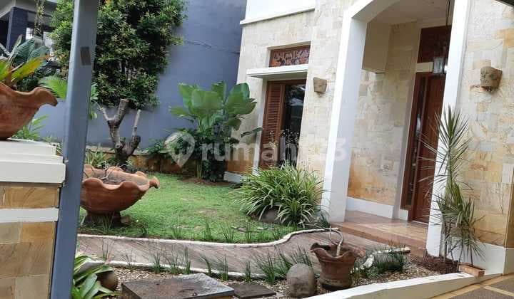 Semi-Furnished Luxury House in Citra Grand Cibubur Luxury Housing