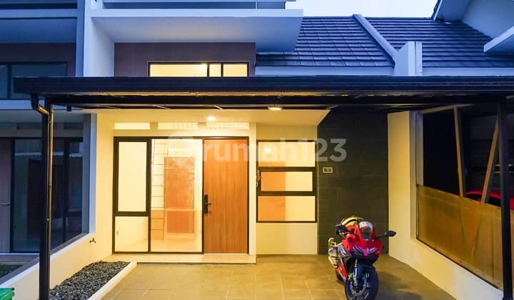 Rumah Estetik Ada Mezzanine di Pamulang 12 Menit ke Tol