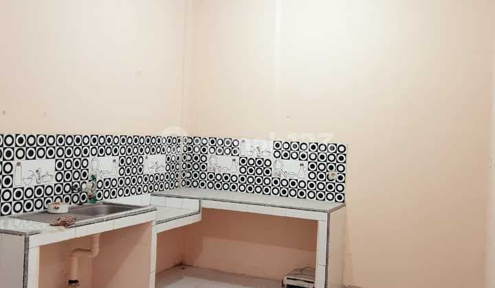 Dijual Cepat Rumah Edelweis Taman Royal Cipondoh Tangerang