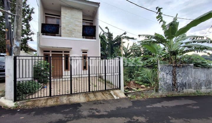 Rumah Murah dengan Tanah Luas. Bebas Banjir. Pamulang