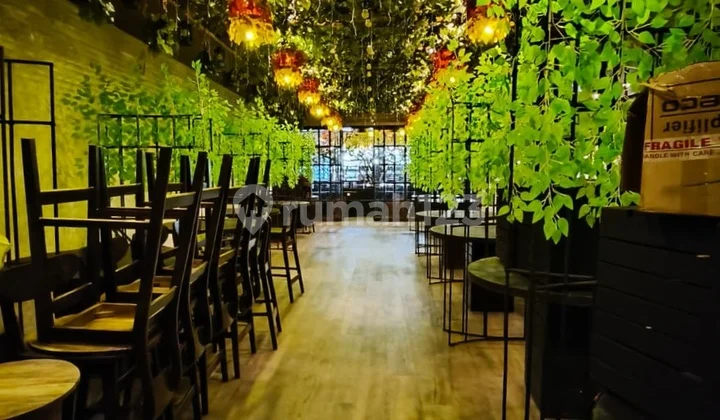 Jual / Sewa Ruko 5 Lantai Bagus Siap Pakai di Pinggir Jalan Muara Karang Jakarta Utara