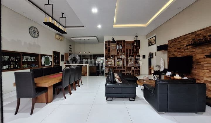 Rumah 3 Lantai di Brassia De Park Bsd City, SHM, Rumah Asri dan Nyaman