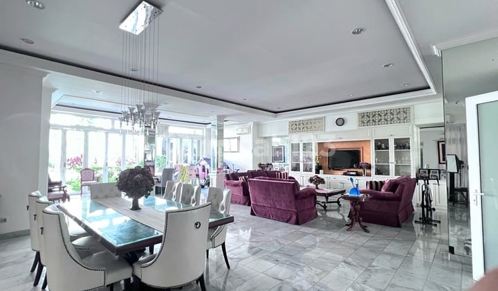 Rumah Mewah Cantik Siap Huni di Kemang Jakarta Selatan