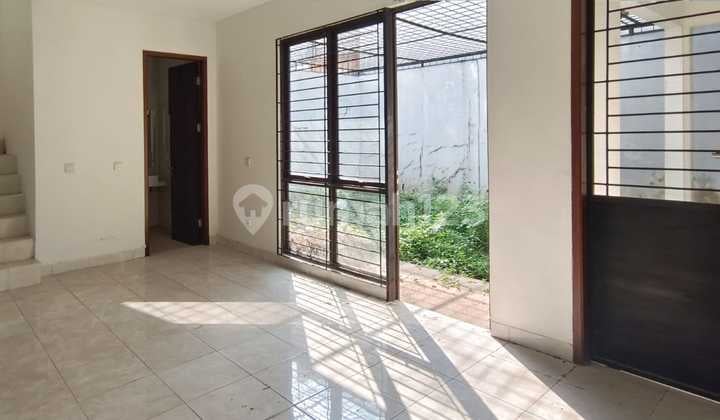 Rumah Asri Di Kawasan Premium Bsd City