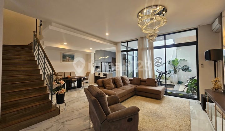 Turun Harga!!! Cluster Brava Himalaya Lippo Karawaci 8x17, Furnished, Siap Huni