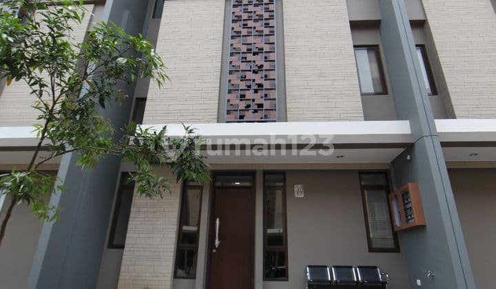 Rumah Kost Regentown Bsd City, Full Furnished, Siap Huni