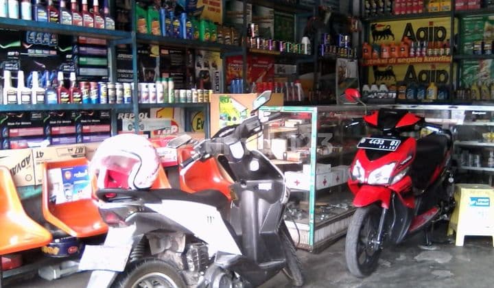 Ruko plus rumah di Mainroad Cicadas