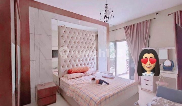 Dijual Cepat Rumahsiap Huni 3 Lantai Ada Kolam Renang di Soreang