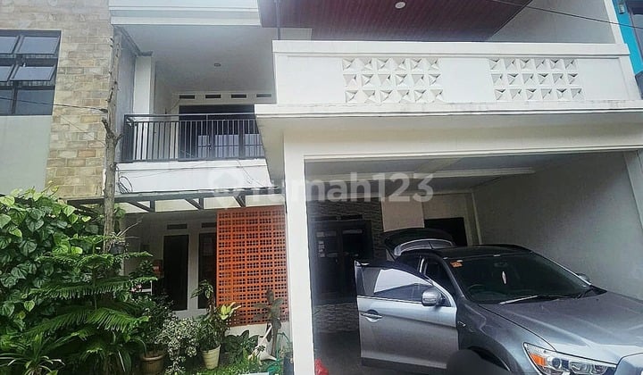 Rumah 2 Lantai Lapang & Terawat Laladon Baru Residence Bogor