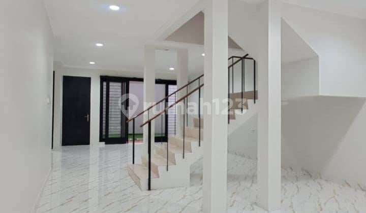 Bali View New House Fresh Look Cirendeu