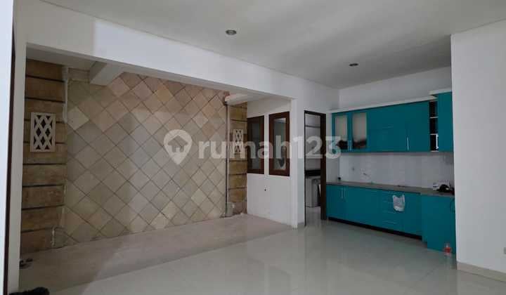 House For Rent Near French School In Cipete
